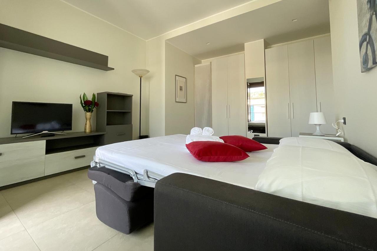 Best Way Rent - Elegante Loft Con Terrazzo Milano Esterno foto